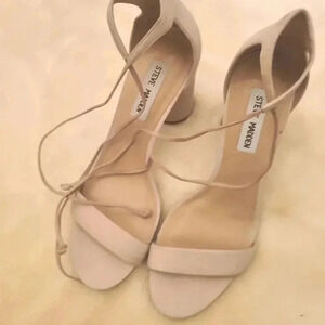 Steve Madden Neutral Heel Sandal